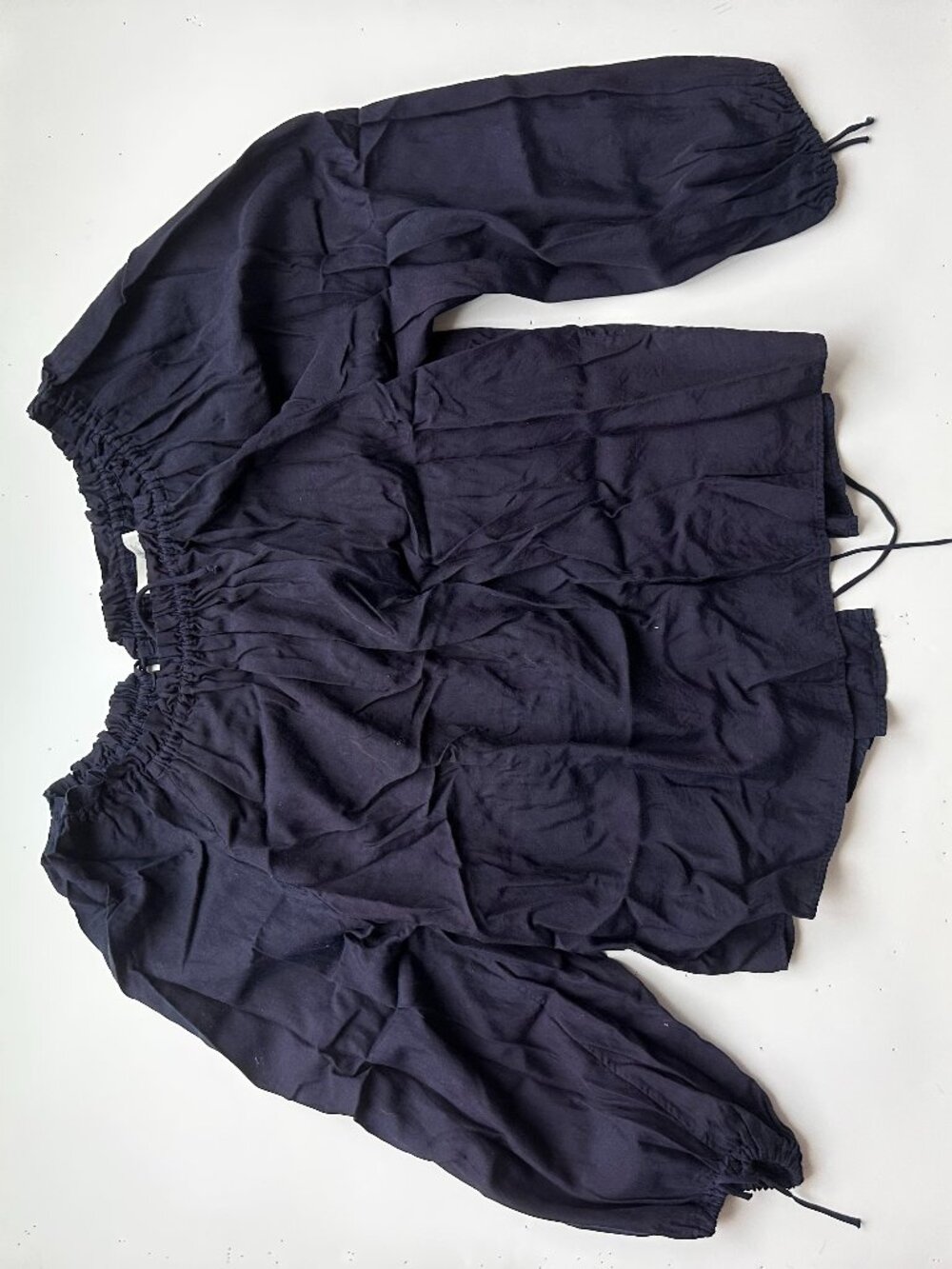 Shaina Mote Navy cotton Peasant Blouse Adjustable Off-Shoulder Top – Size 2